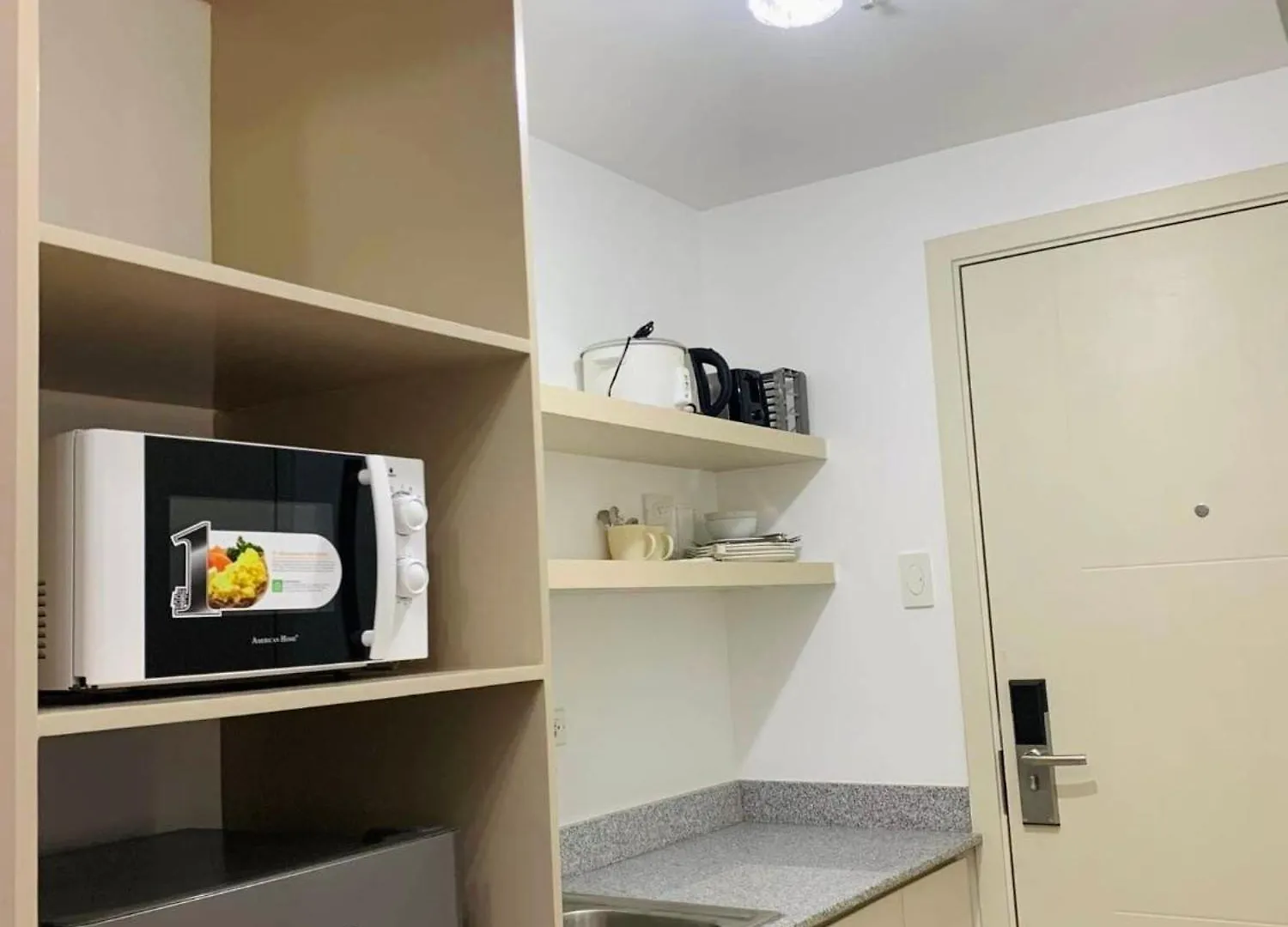 Aparthotel Katrina'S Place 1Br @ Smdc South Residences Las Pinas